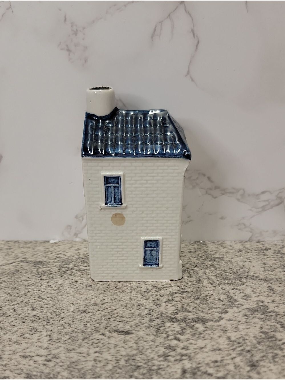 Vintage KLM Blue Delft House #26 House of Hague - Picture 3 of 9